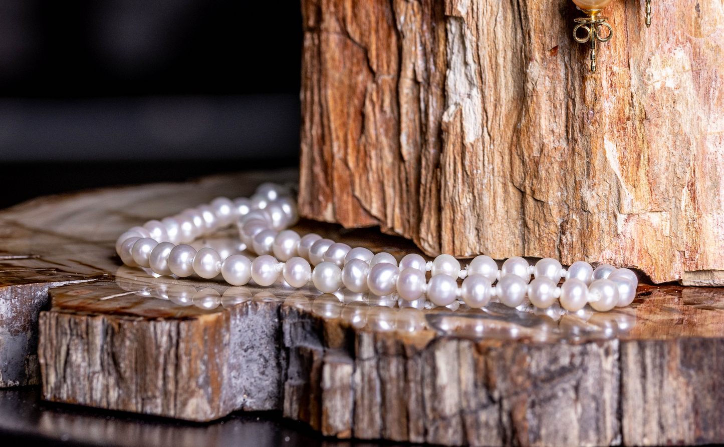Freshwater Pearls Necklace