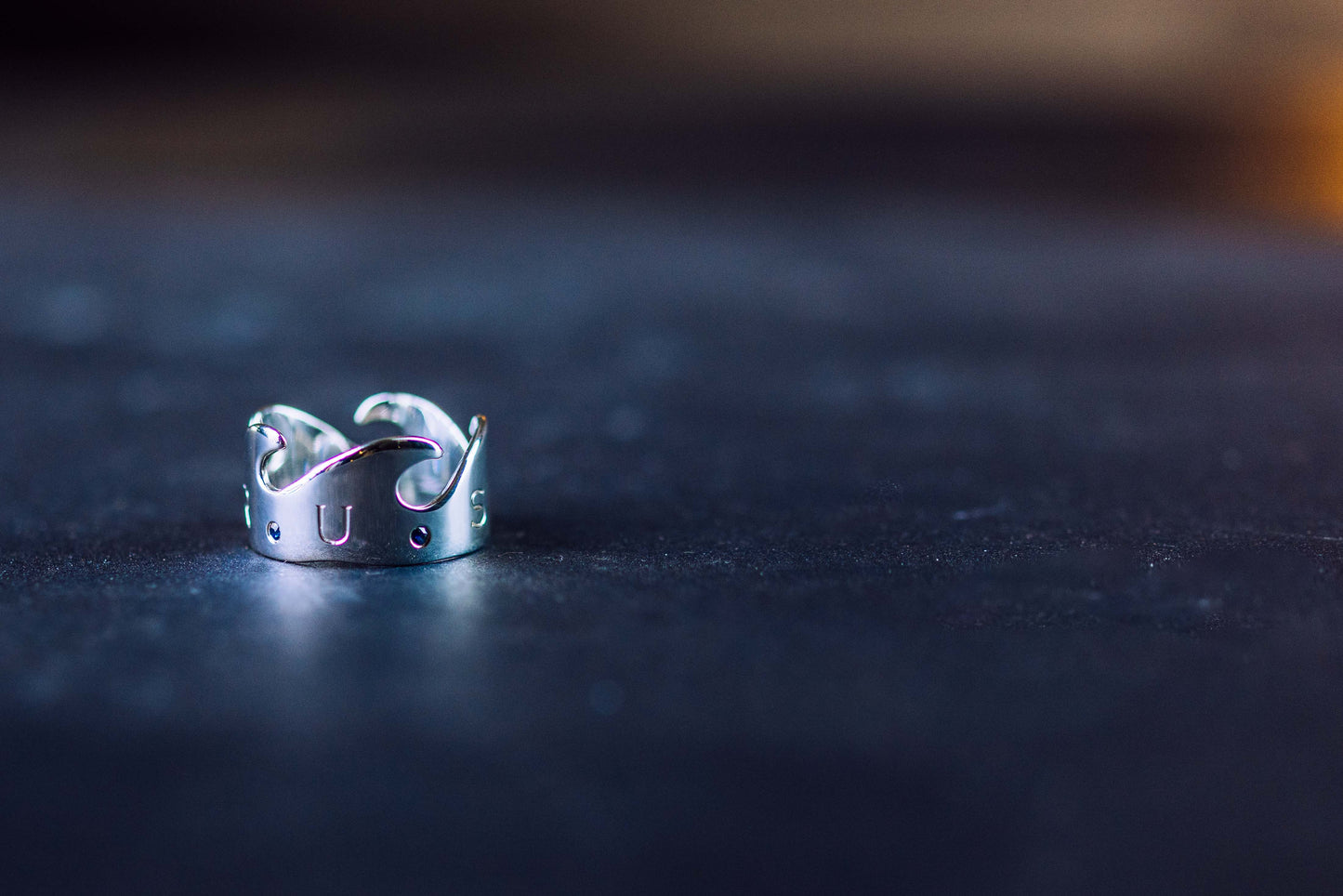 Silber Saphir Gravur 'TRUST'
