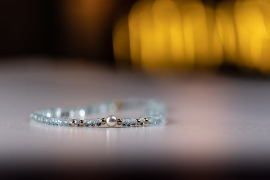 necklace, aquamarine, saltwater pearl, yellow gold