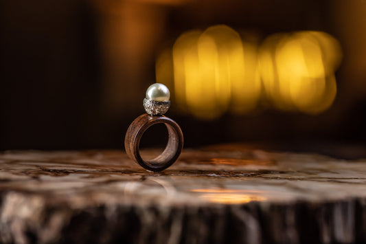 ring, nutwood, saltwater pearl, silver